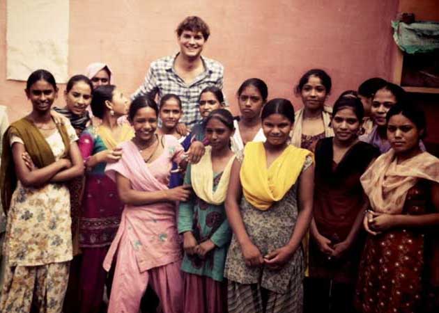 Ashton Kutcher meets Delhi's 'powerful girls'