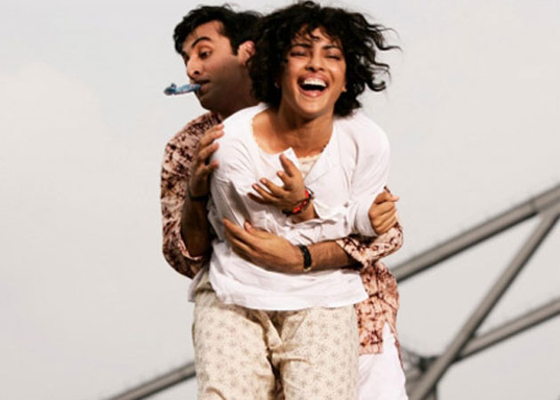 Ranbir, Priyanka's <i>Barfi!</i> releases today