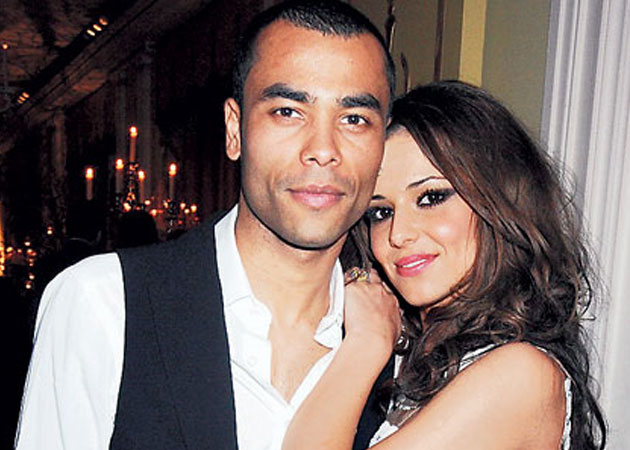 Cheryl Cole wants new beau to meet ex-husband Ashley Cole