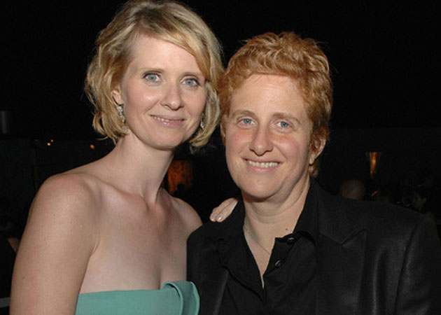 Cynthia Nixon's wife feared baldness on wedding day