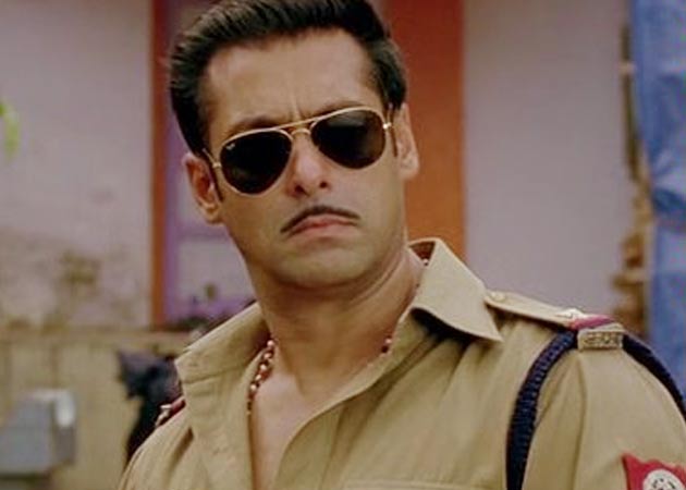 Salman Khan fans vandalise police station in Kanpur