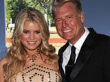 Jessica Simpson's dad pleads not guilty to drunk driving