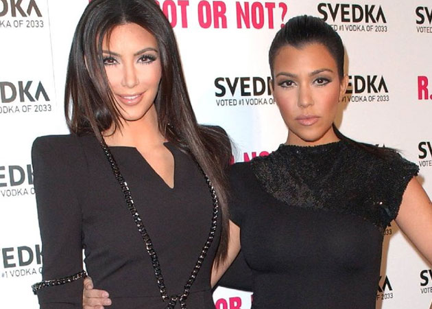 Kim, Kourtney Kardashian to move into new mansion