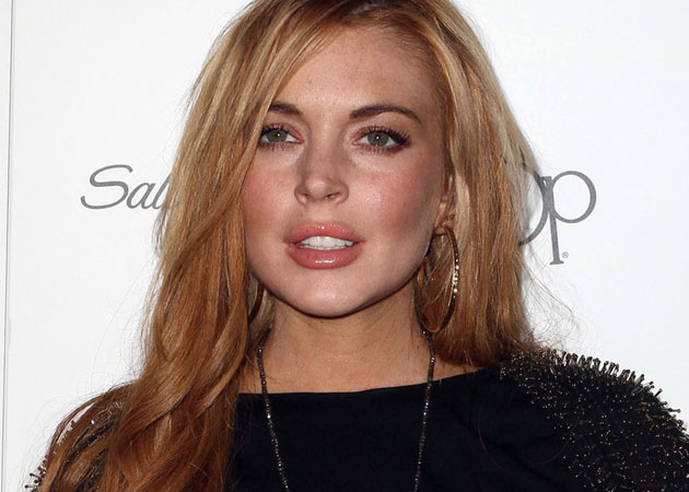 Accident victim claims Lindsay Lohan smelt of alcohol 