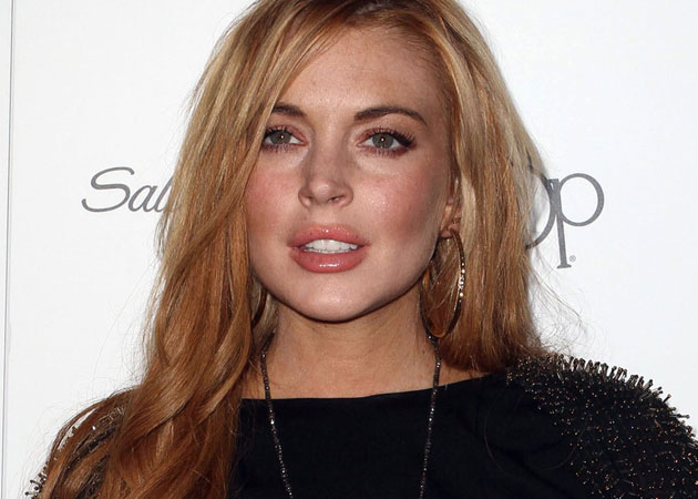 Accident victim claims Lindsay Lohan smelt of alcohol