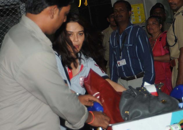 I'm not an animal in the zoo, tweets Preity Zinta