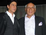 Shah Rukh Khan does not ask for story or money: Yash Chopra