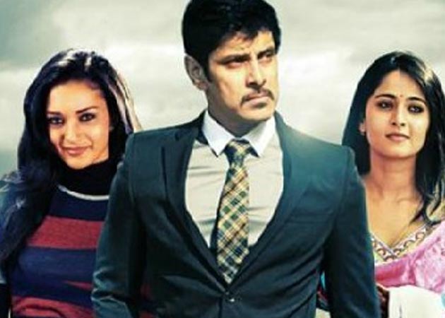 Vikram's Tamil movie <I>Thaandavam</i> passed with U-certificate