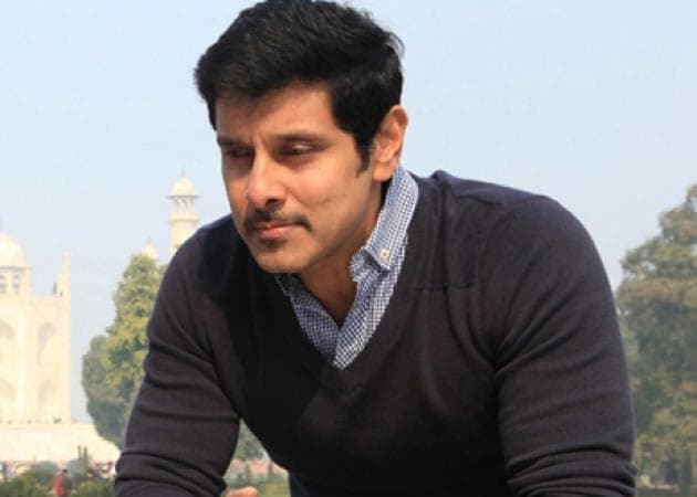 Vikram's Thaandavam role inspired by real life character