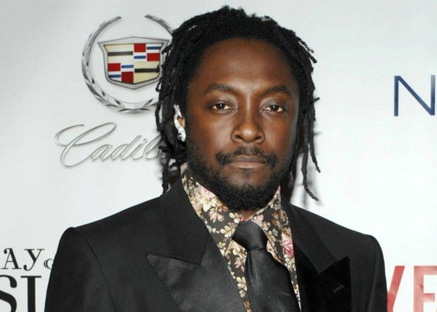 Qantas Backs Legal Action Against Black Eyed Peas Singer's Racism Claim