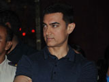 Was not aware Shah Rukh Khan was offered <i>Talaash</i> role: Aamir Khan