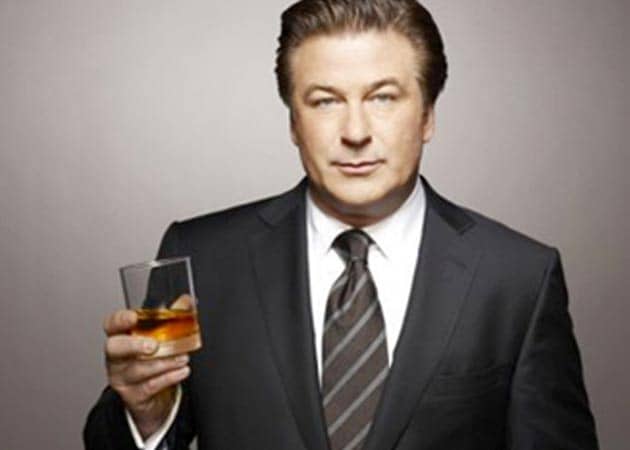 Alec Baldwin offered to take a pay cut to keep 30 Rock on air