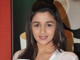 It was safe to debut with family entertainer <i>Student Of The Year</i>, says Alia Bhatt