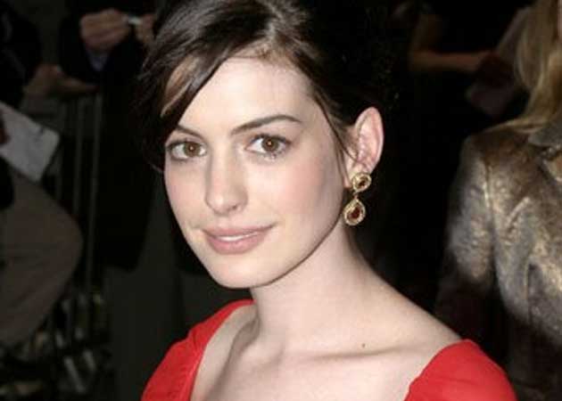 PETA's wedding present for Anne Hathaway- A calf!