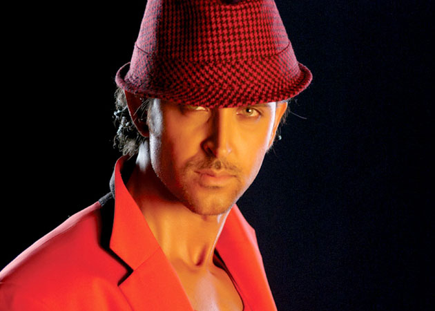 Hrithik Roshan makes coffee for a fan