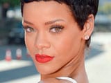 Rihanna denies snorting cocaine at Coachella event
