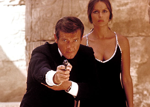 Roger Moore nearly died on the sets of <i>The Spy Who Loved Me</i>