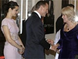 James Bond meets royalty at <i>Skyfall</i> world premiere