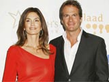 Cindy Crawford's husband thinks she is still the world's most beautiful woman
