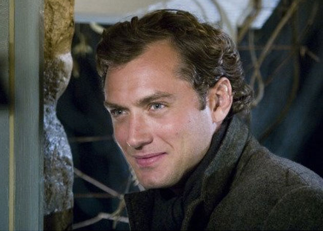 Jude Law is dating his wardrobe assistant