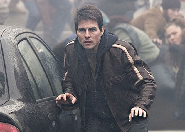 Tom Cruise shuts down London's Trafalgar Square for shoot