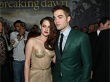 Kristen Stewart, Robert Pattinson attend <i>Twilight</i> premiere together