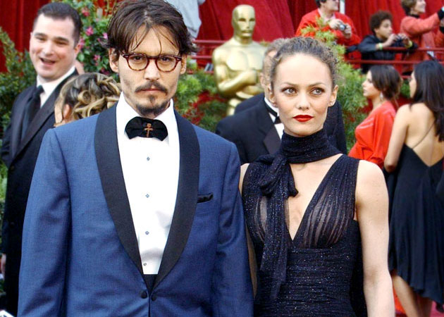 Vanessa Paradis won't talk about split with Johnny Depp yet
