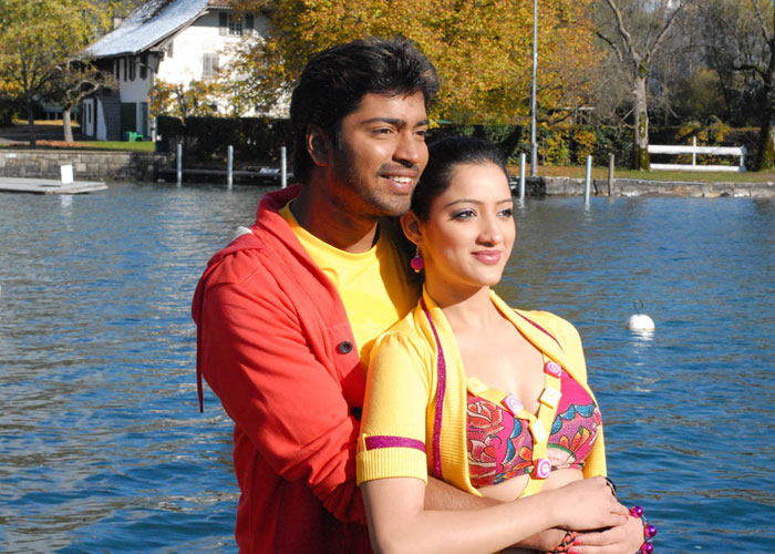 Movie review: <i>Yamudiki Mogudu</i>