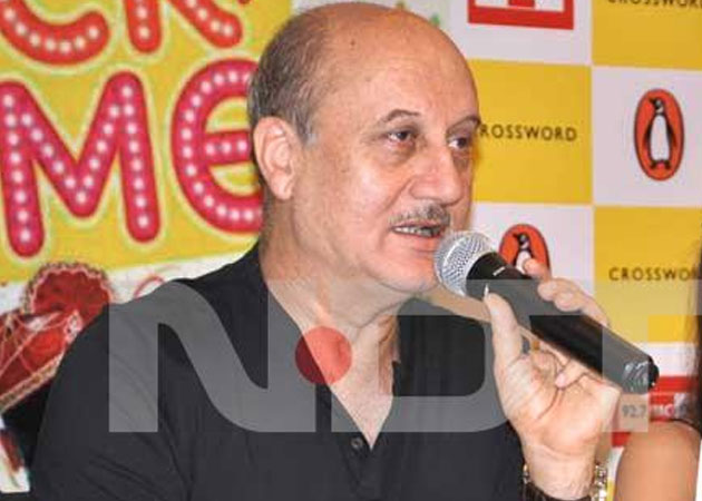 Anupam Kher nominated for SAG awards with <i>Silver Linings</i> cast