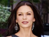 Catherine Zeta-Jones auctions shoes for missing child search