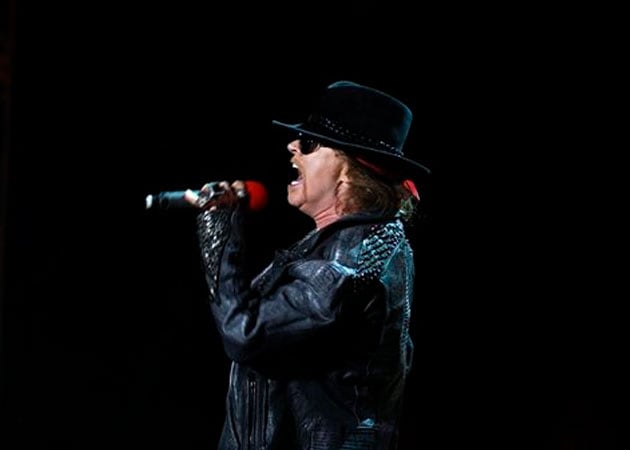 Guns N' Roses dedicate Gurgaon concert to Pandit Ravi Shankar