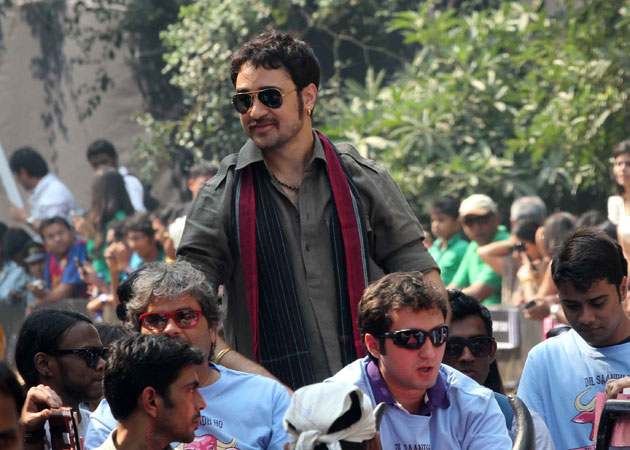 Imran Khan wary of controversy before <i>Matru Ki Bijlee Ka Mandola</i> release