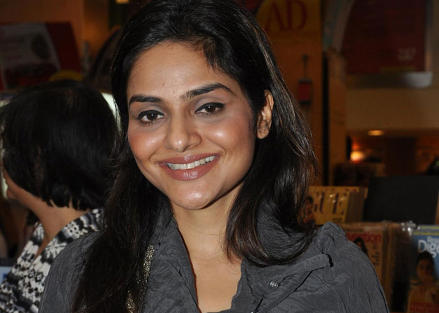 Madhoo lacks courage to get into direction