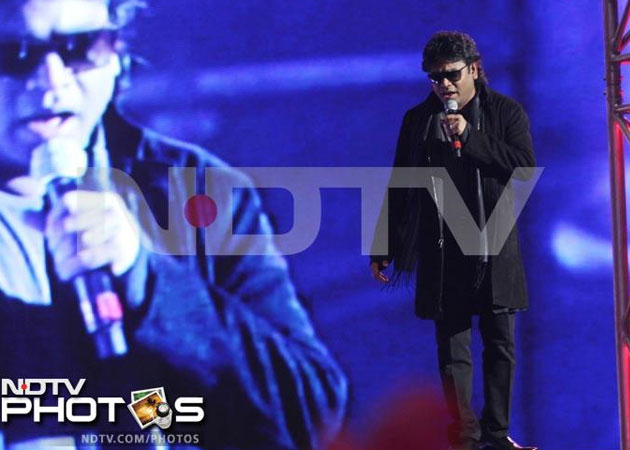 A R Rahman to come up with solo single after 14 years