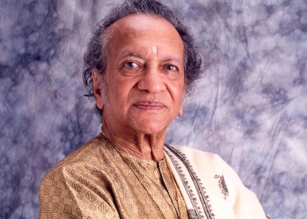 Sitar maestro Pandit Ravi Shankar dies at 92