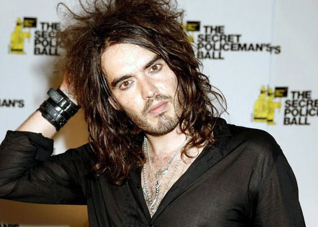 Russell Brand ambushed by tattooed flasher