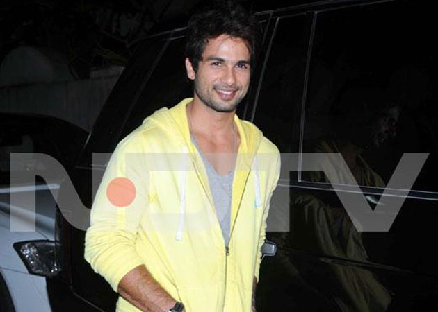 Shahid Kapoor visits <i>Sholay</i> shooting location