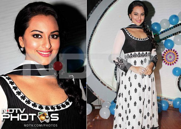 Who doesn't want to be part of big films, asks Sonakshi Sinha