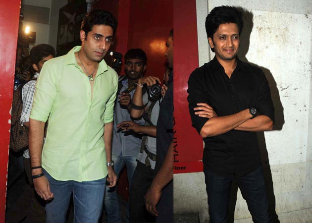 Abhishek Bachchan, Riteish Deshmukh to host Zee Cine Awards 2013