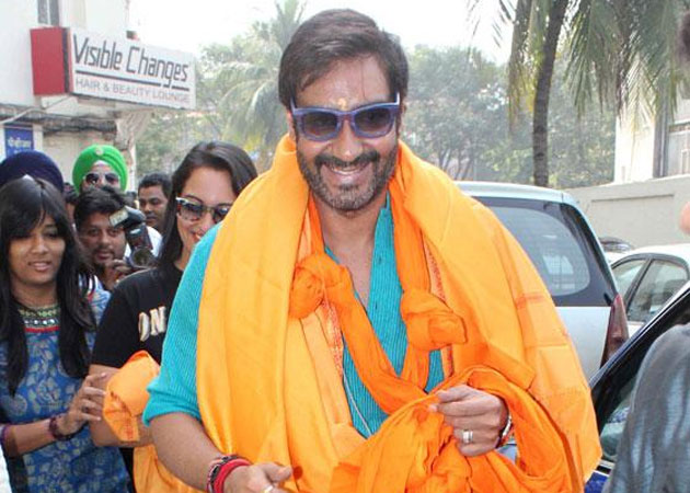 Ajay Devgn gets nostalgic while shooting for <i>Himmatwala</i>