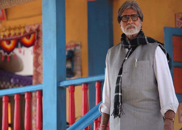 Award for best award shows, urges Amitabh Bachchan 