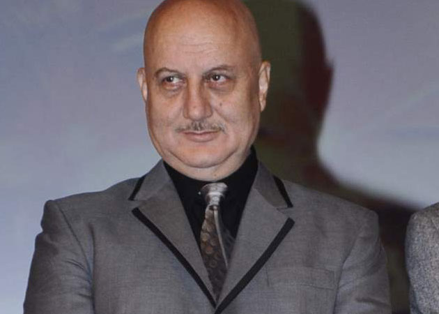 Anupam Kher plans to don director's hat