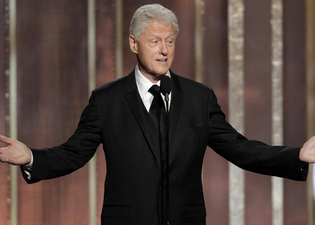 Bill Clinton gets a standing O at Golden Globes 2013 