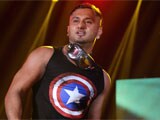 Honey Singh to sing for Bruce Willis' <i>Die Hard 5</i>?