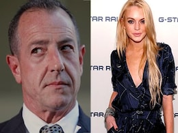 Lindsay Lohan's father blames her mother for nightclub fight allegation Lindsay Lohan's father blames her mother for nightclub fight allegation