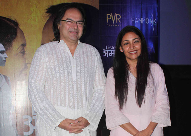 We wrote <i>Listen Amaya</i> for Farooque Shaikh, Deepti Naval: Director