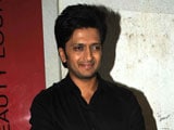 Actor Riteish Deshmukh completes a decade, turns producer