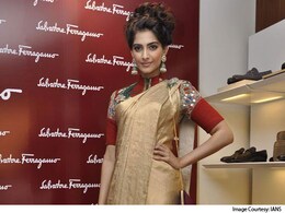 Sonam Kapoor wants fans to use glass-free <i>manja</i> for kite flying Sonam Kapoor wants fans to use glass-free <i>manja</i> for kite flying