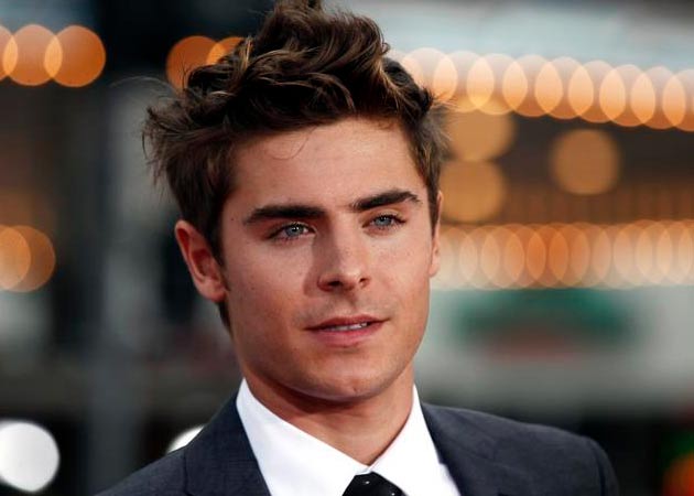 Zac Efron was mortified by photo in sex shop