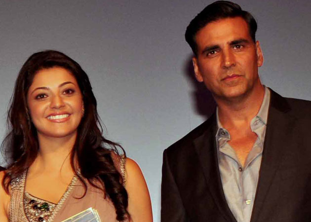 Akshay Kumar, Kajal Aggarwal hit it off in Punjabi on <i>Special Chabbis</i> sets